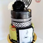 Traditional 2 Tier Wedding Cakes